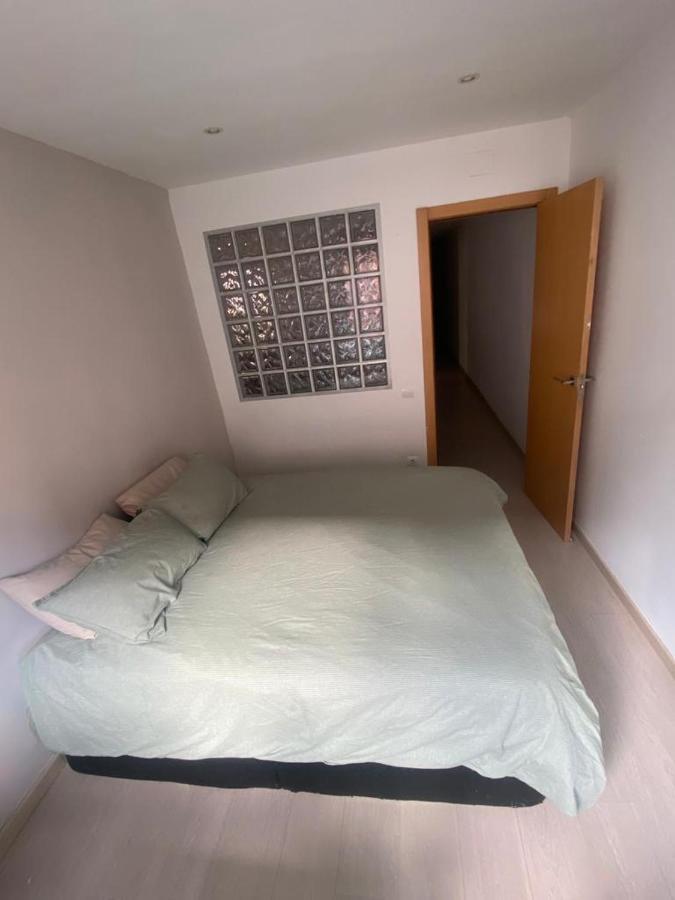 Cozy Apartment At A Great Location! 오스피탈레트 데 요브레가트 외부 사진